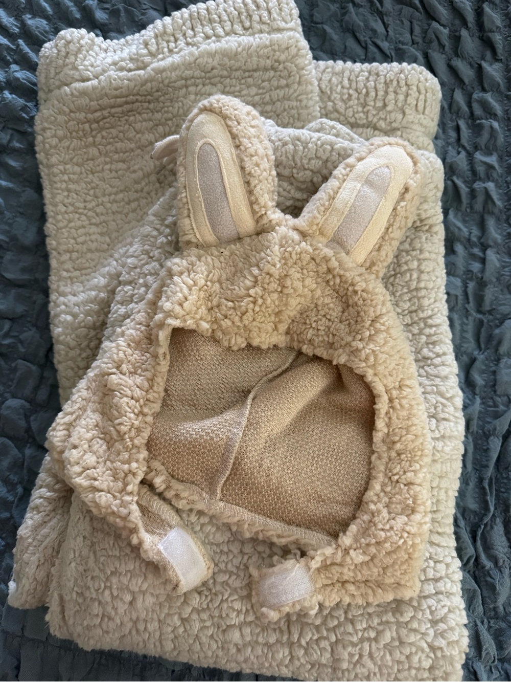 Cozy Sherpa Sweatpants and Hooded Hat - Cream Labubu or Lafufu Halloween Costume